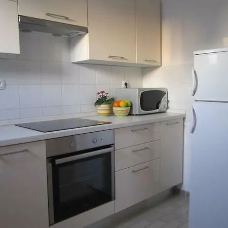 Amazing Apartment Split